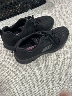 Skechers Black Women’s Sneaker